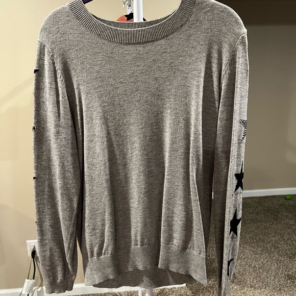 Elan Gray Star Sweater - Picture 1 of 4